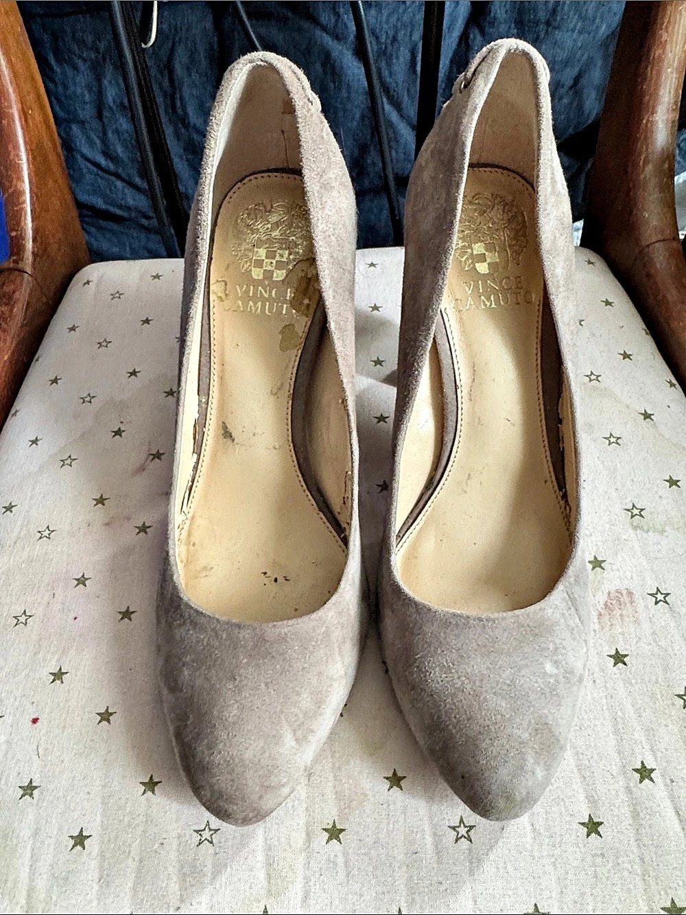 Vince Camuto Gray Pointed-Toe Heels